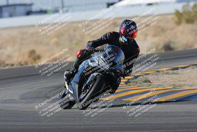 media/Dec-18-2022-SoCal Trackdays (Sun) [[8099a50955]]/Turn 4 (1pm)/